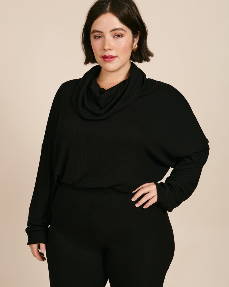 Front of a model wearing a size 3X Roche Top in Black by LNA. | dia_product_style_image_id:226766
